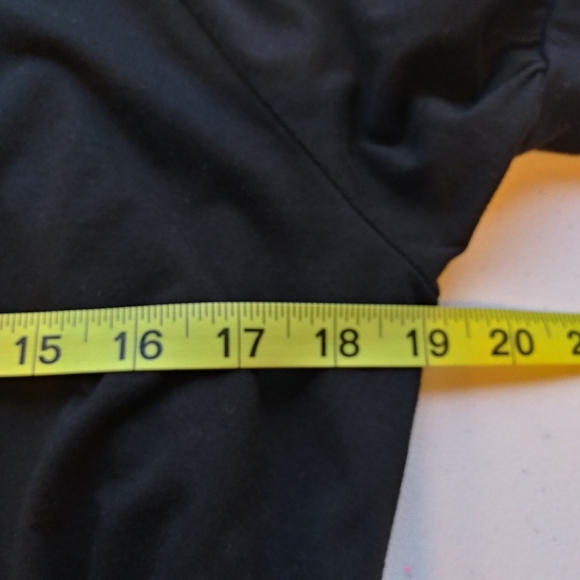 Black Dress with Belt and Short Sleeves and Ruffle Size XL - Picture 5 of 7